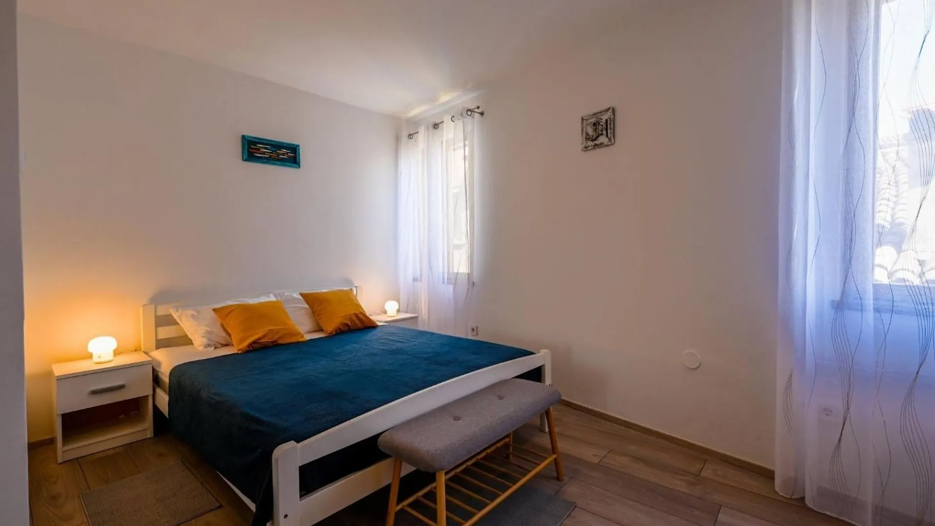 Old Town Modern And Sunny Studio Apartment Rovinj Croatia