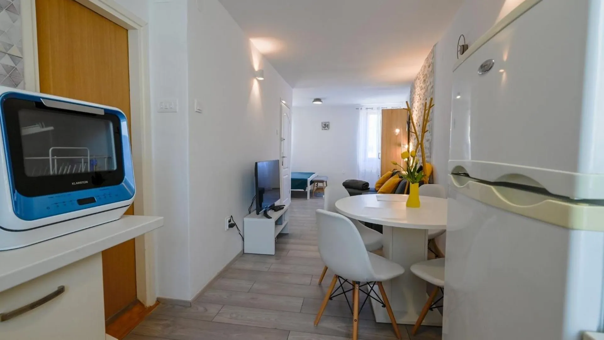 Old Town Modern And Sunny Studio Apartment Rovinj Croatia