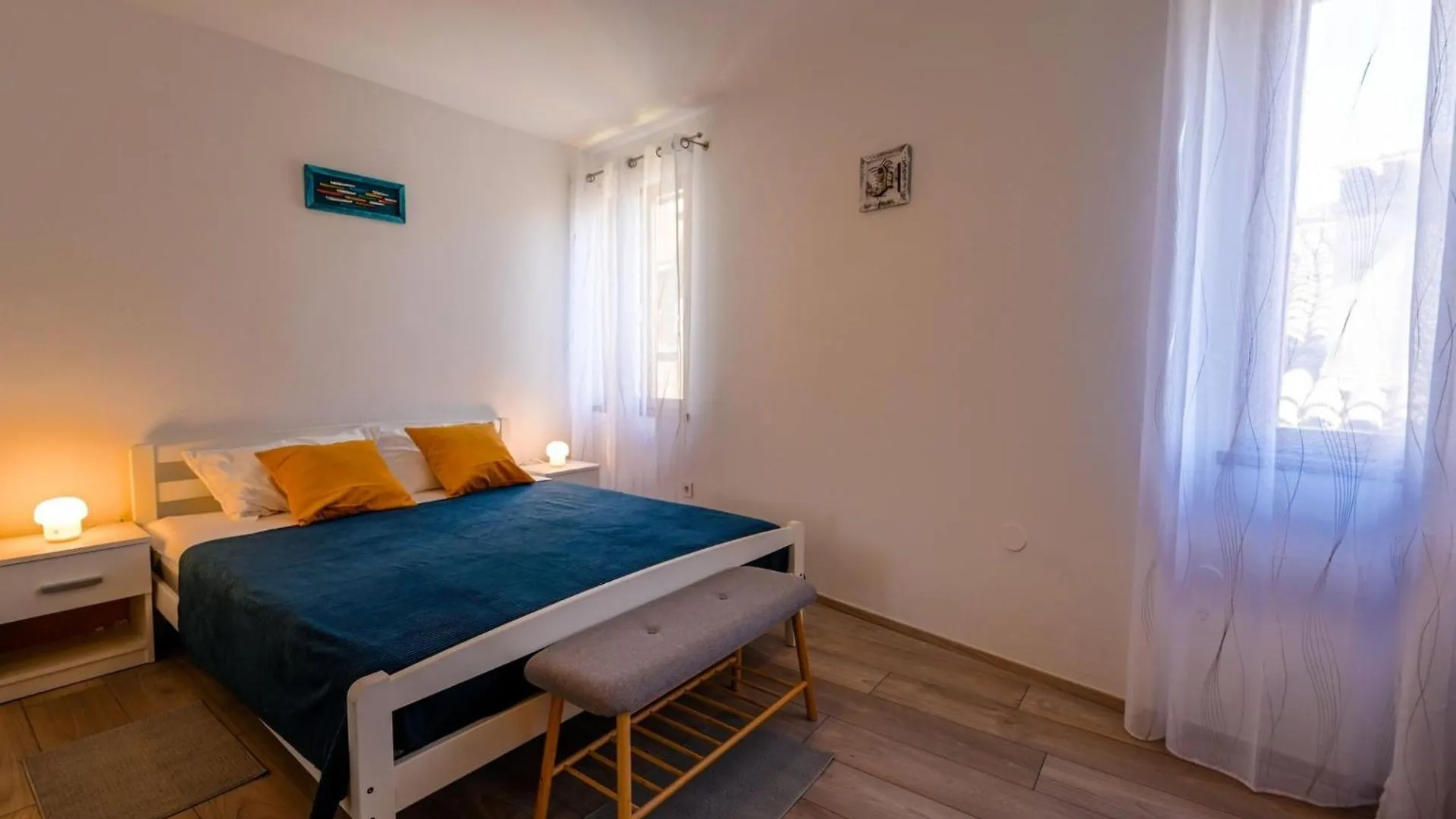 Old Town Modern And Sunny Studio Apartment Rovinj 0*,  Croatia